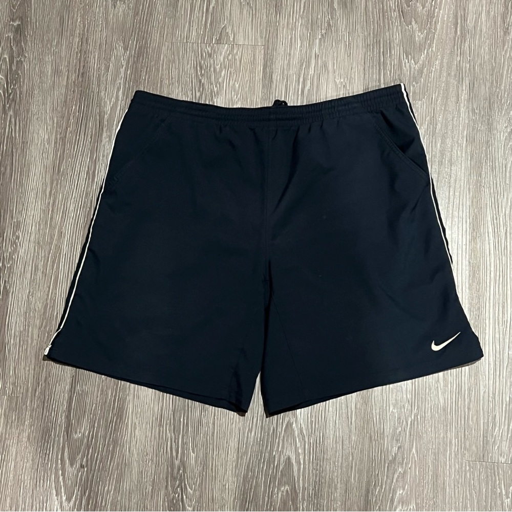 Nike - Men’s Athletic Shorts - L